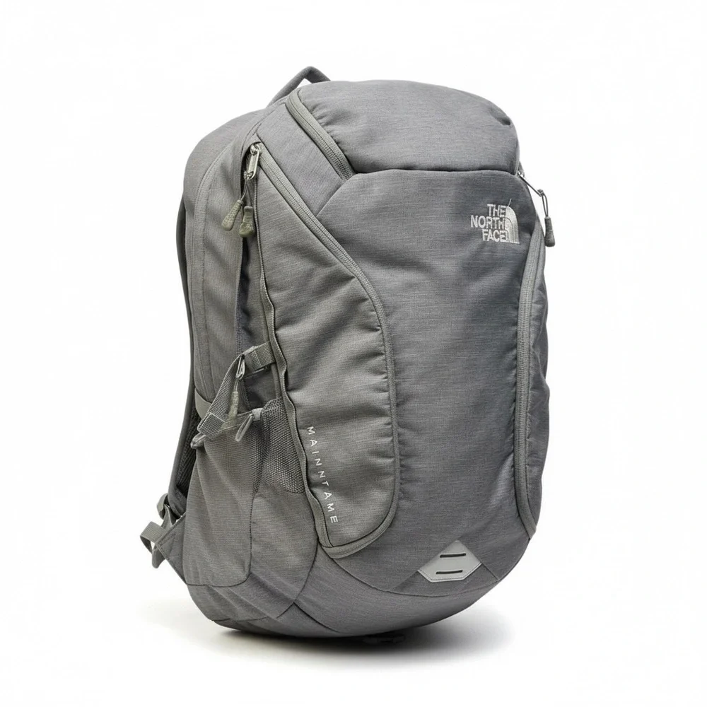 🎒 The North Face Gray “Mainntame” Backpack | Hiking Travel Daypack‎